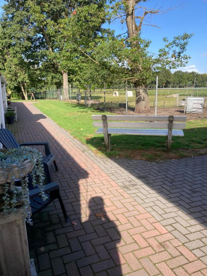 Bed En Breakfast Westerwolde Apartment Sellingen Bagian luar foto